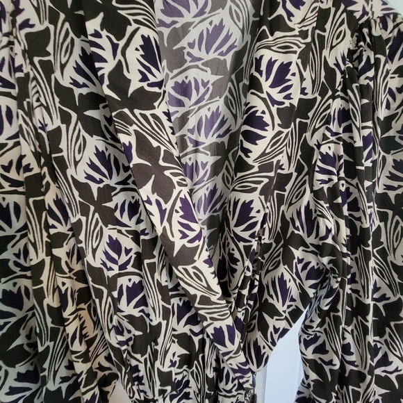 FLORAL WRAP DRESS - Picture 3 of 9